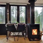 Chalet Lapland Landscape With Nature View, Sauna, Fireplace & Kitchen, Yllaes, Aekaeslompolo, Borealis Village Äkäslompolo