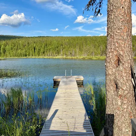 Lapland Landscape With Nature View, Sauna, Fireplace & Kitchen, Yllaes, Aekaeslompolo, Borealis Village * Äkäslompolo