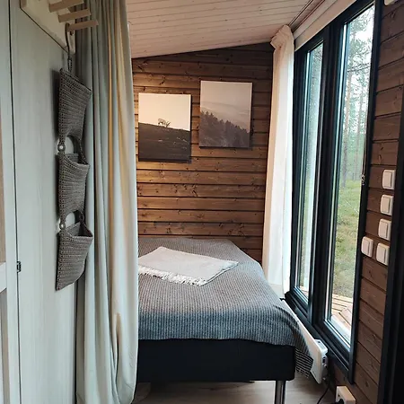 Lapland Landscape With Nature View, Sauna, Fireplace & Kitchen, Yllaes, Aekaeslompolo, Borealis Village *