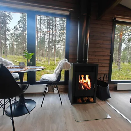 Chalet Lapland Landscape With Nature View, Sauna, Fireplace & Kitchen, Yllaes, Aekaeslompolo, Borealis Village