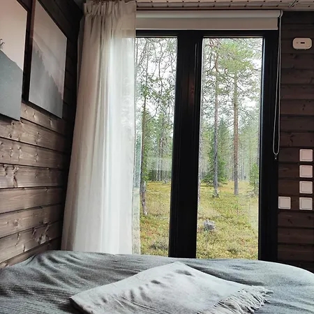 Lapland Landscape With Nature View, Sauna, Fireplace & Kitchen, Yllaes, Aekaeslompolo, Borealis Village 샬레 Äkäslompolo