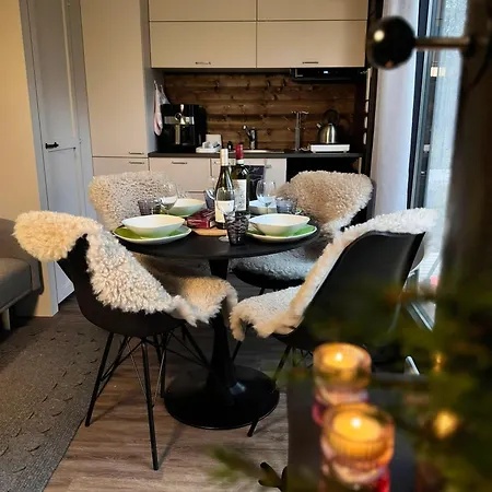 샬레 Lapland Landscape With Nature View, Sauna, Fireplace & Kitchen, Yllaes, Aekaeslompolo, Borealis Village