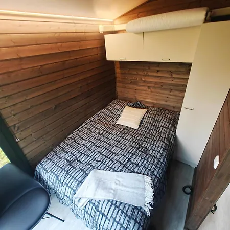 Lapland Landscape With Nature View, Sauna, Fireplace & Kitchen, Yllaes, Aekaeslompolo, Borealis Village * Äkäslompolo