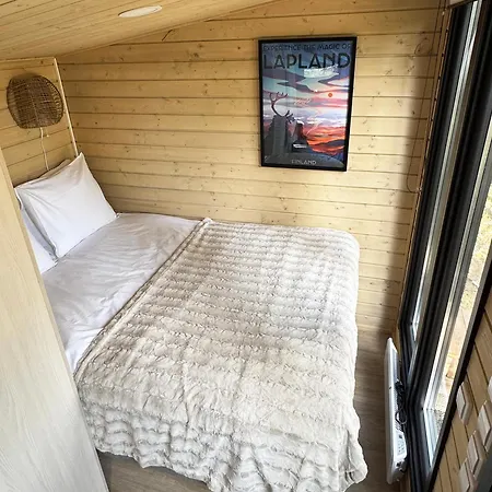 Lapland Landscape With Nature View, Sauna, Fireplace & Kitchen, Yllaes, Aekaeslompolo, Borealis Village * Äkäslompolo