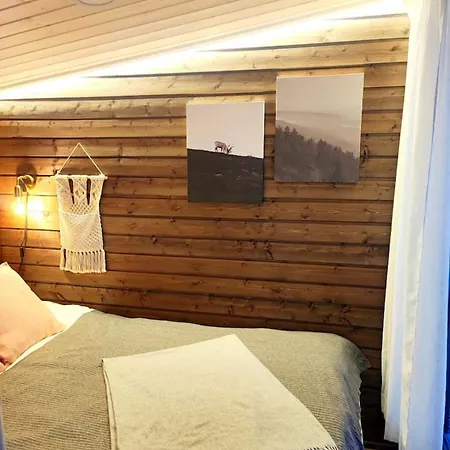 Lapelland Borealis Village Akaslompolo