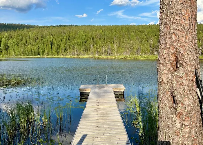 Lapland Landscape With Nature View, Sauna, Fireplace & Kitchen, Yllaes, Aekaeslompolo, Borealis Village * Äkäslompolo